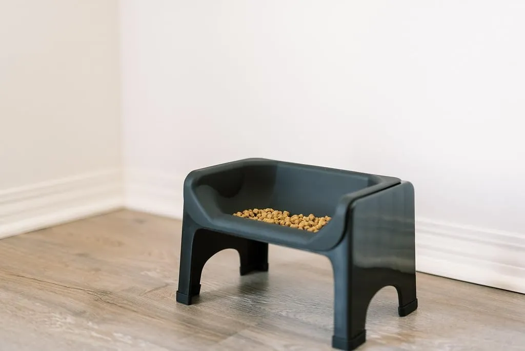 Fluff Trough Elevated Dog Bowl for Food Minimize Neck Strain | 5inch Tall Cat & Dog Feeding Stand | Vet Approved Non-Toxic Silicone Feeder Bowl | Raised Bowl for Medium & Small Dog/Pet with Flat Face
